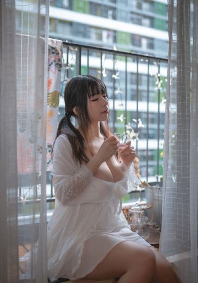 溪边春色_720在线视频观看